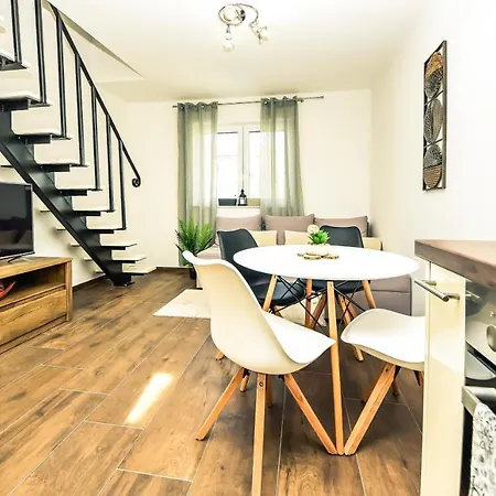 וילה Tara זאדאר